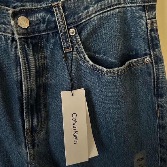 NWT Calvin Klein 90s Loose Classic Straight Blue Jeans - Picture 3 of 7